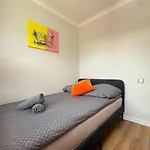 Spongebob 10 Min To Old Town Gdansk,pkp & Shopping Mall