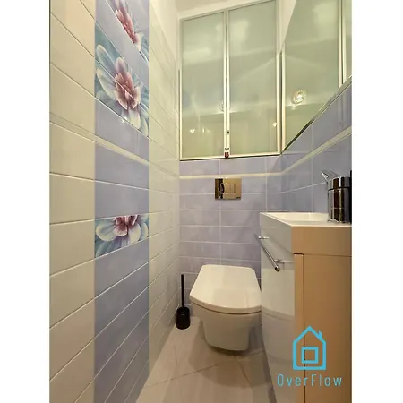 Spongebob 10 Min To Old Town Gdansk,pkp & Shopping Mall Homestay