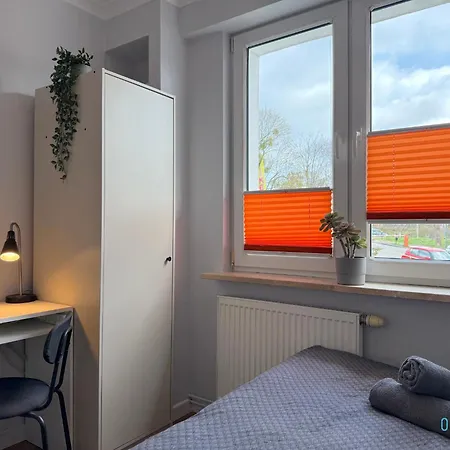 Spongebob 10 Min To Old Town Gdansk,pkp & Shopping Mall