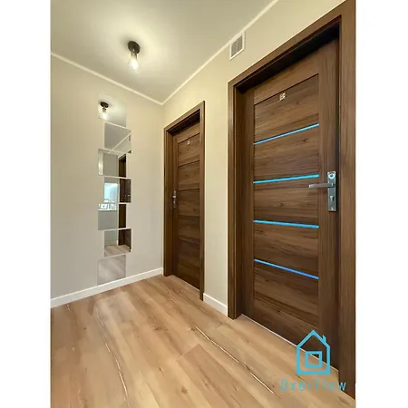 Spongebob 10 Min To Old Town Gdansk,pkp & Shopping Mall *