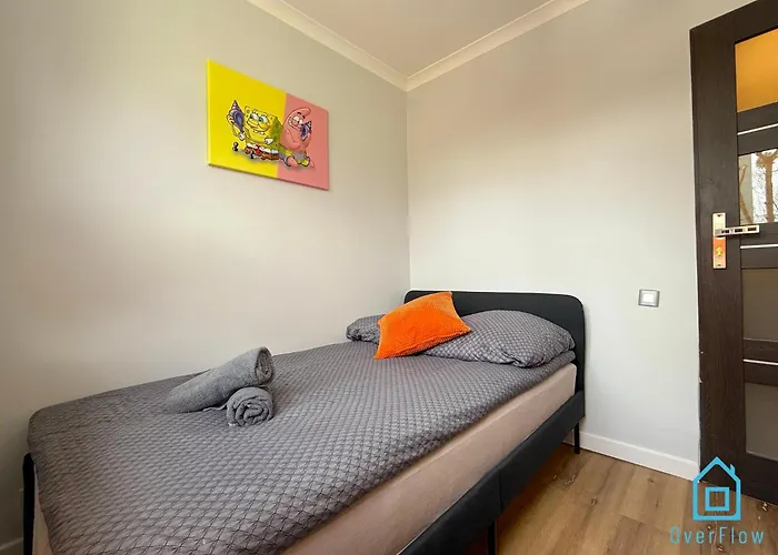 Spongebob 10 Min To Old Town Gdansk,pkp & Shopping Mall